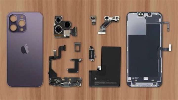 Are iPhones assembled by hand?