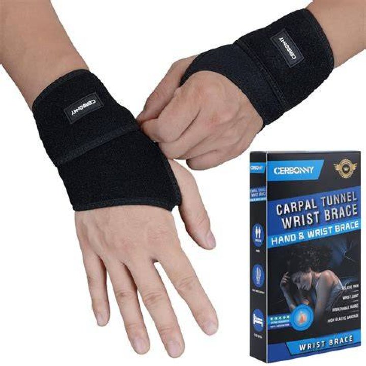 Can a sprained wrist heal itself?