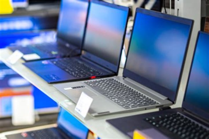 Does JCPenney sell laptop computers?