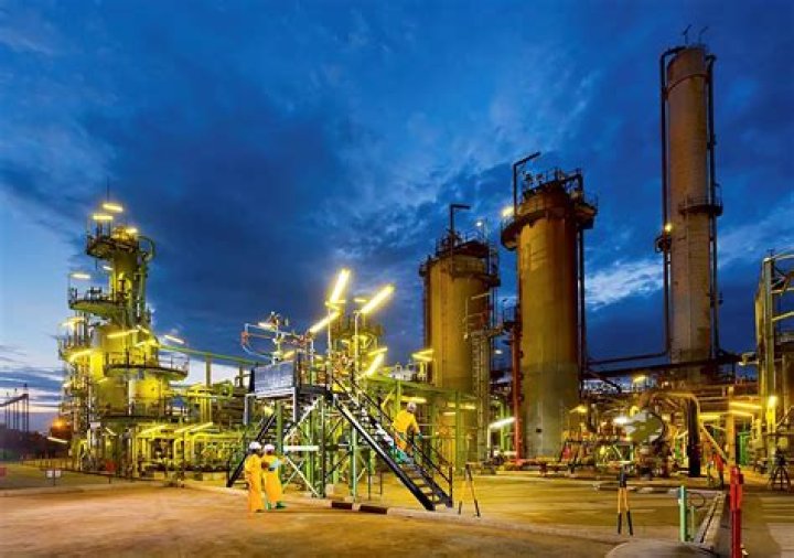 Does Sasol use crude oil?