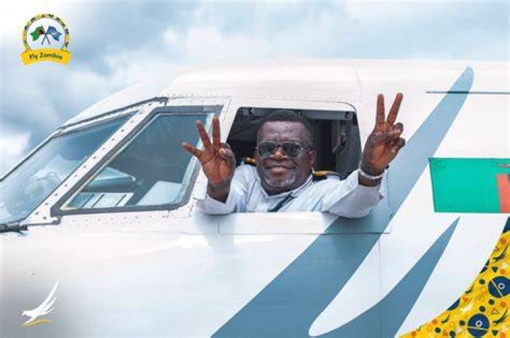 How much is a flight from Mfuwe to Lusaka?