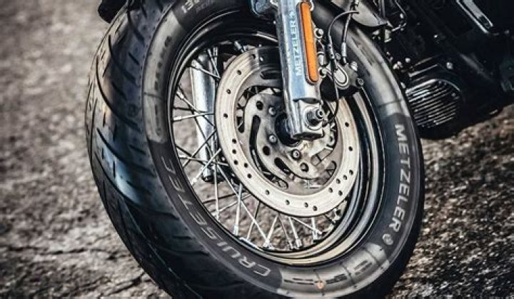 What's the best motorcycle tires for street?
