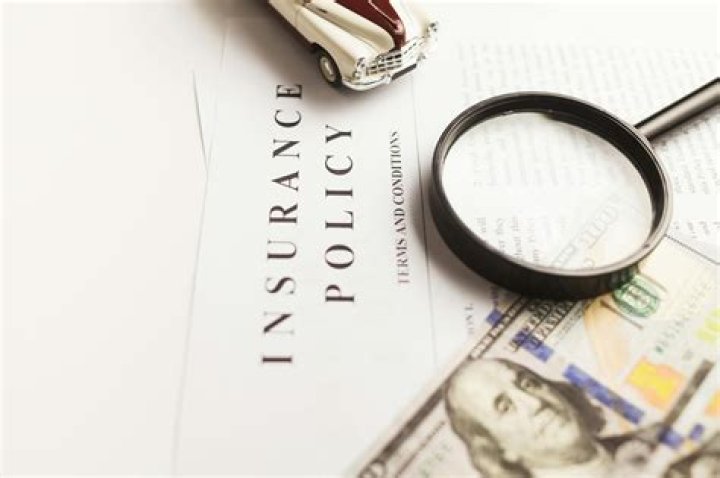 What is the mandatory insurance law in Illinois?